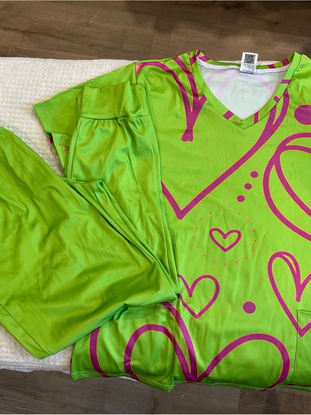 Bright Green & Pink Heart two piece set